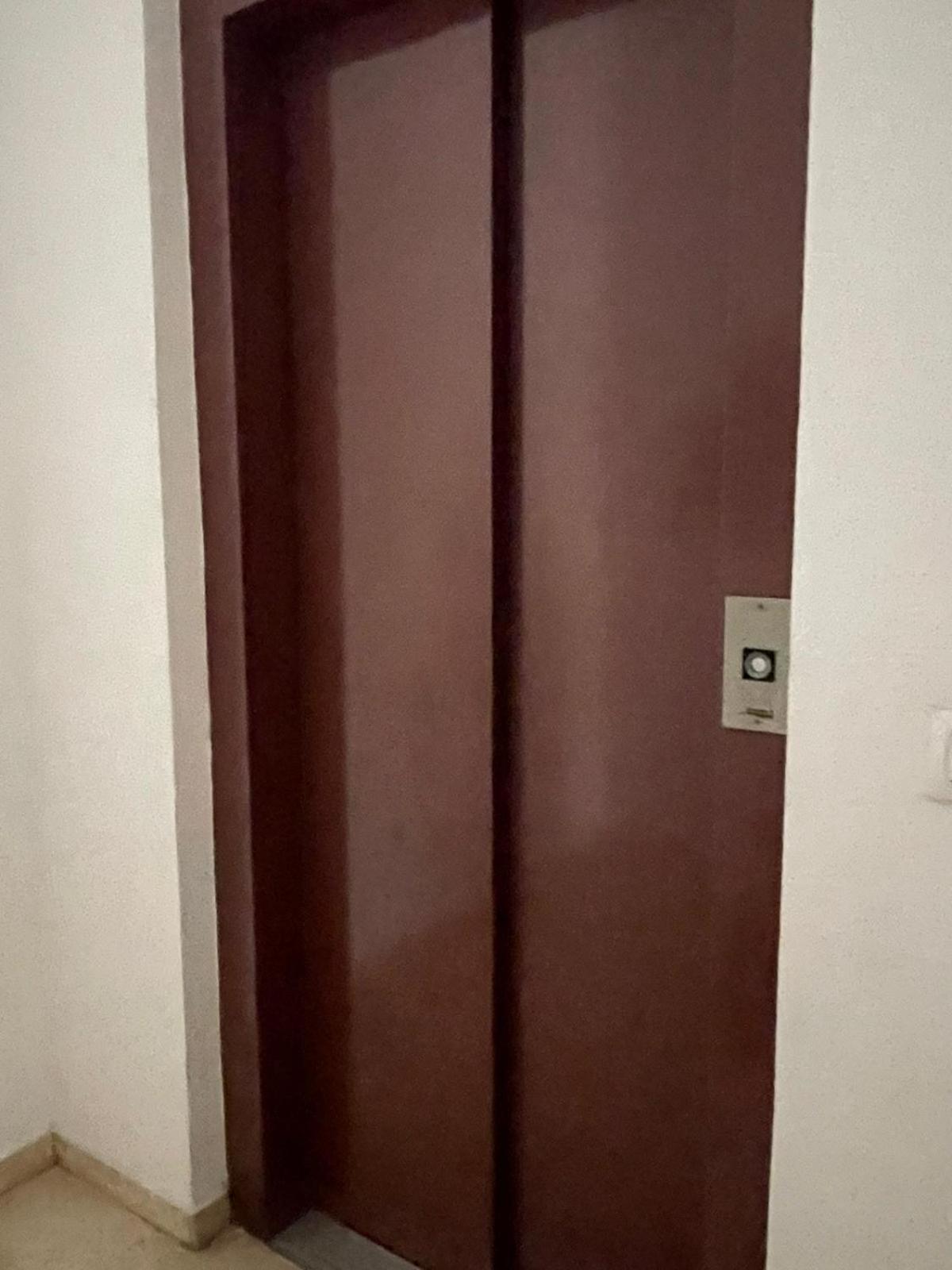 Apartamento Entero En Los Jardines De Murillo 塞维利亚 外观 照片